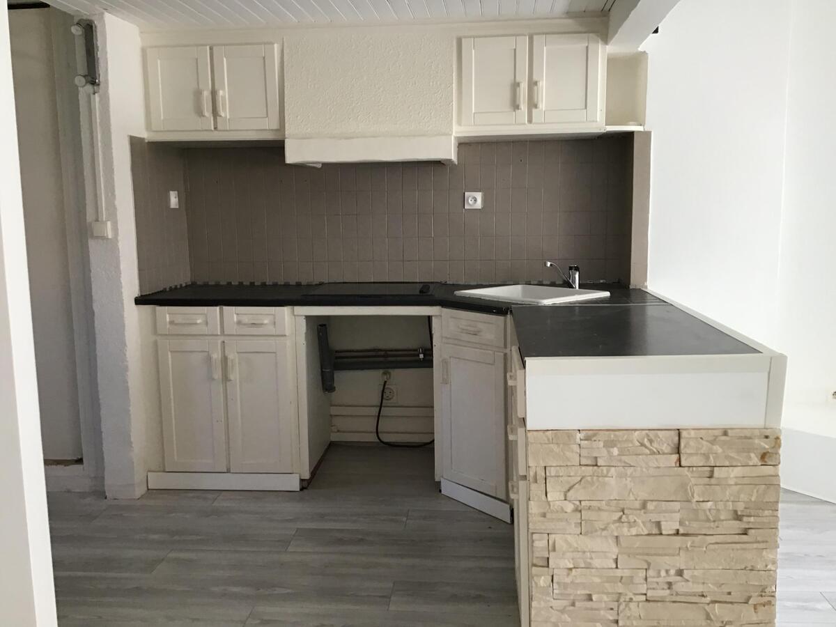 Location Appartement Saint-Cyr-sur-Mer