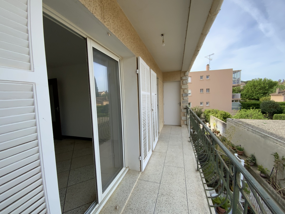 Location Appartement Saint-Cyr-sur-Mer