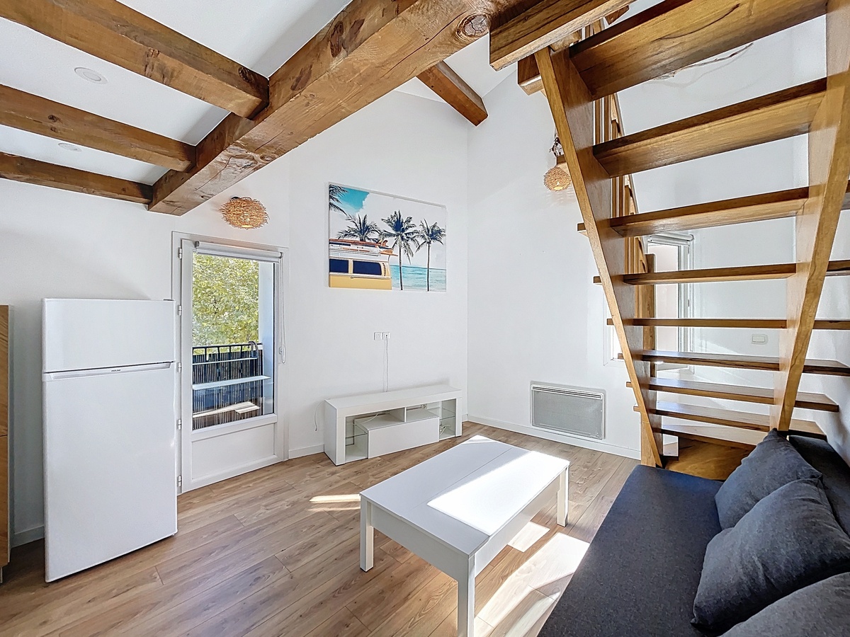 Location Appartement Saint-Cyr-sur-Mer